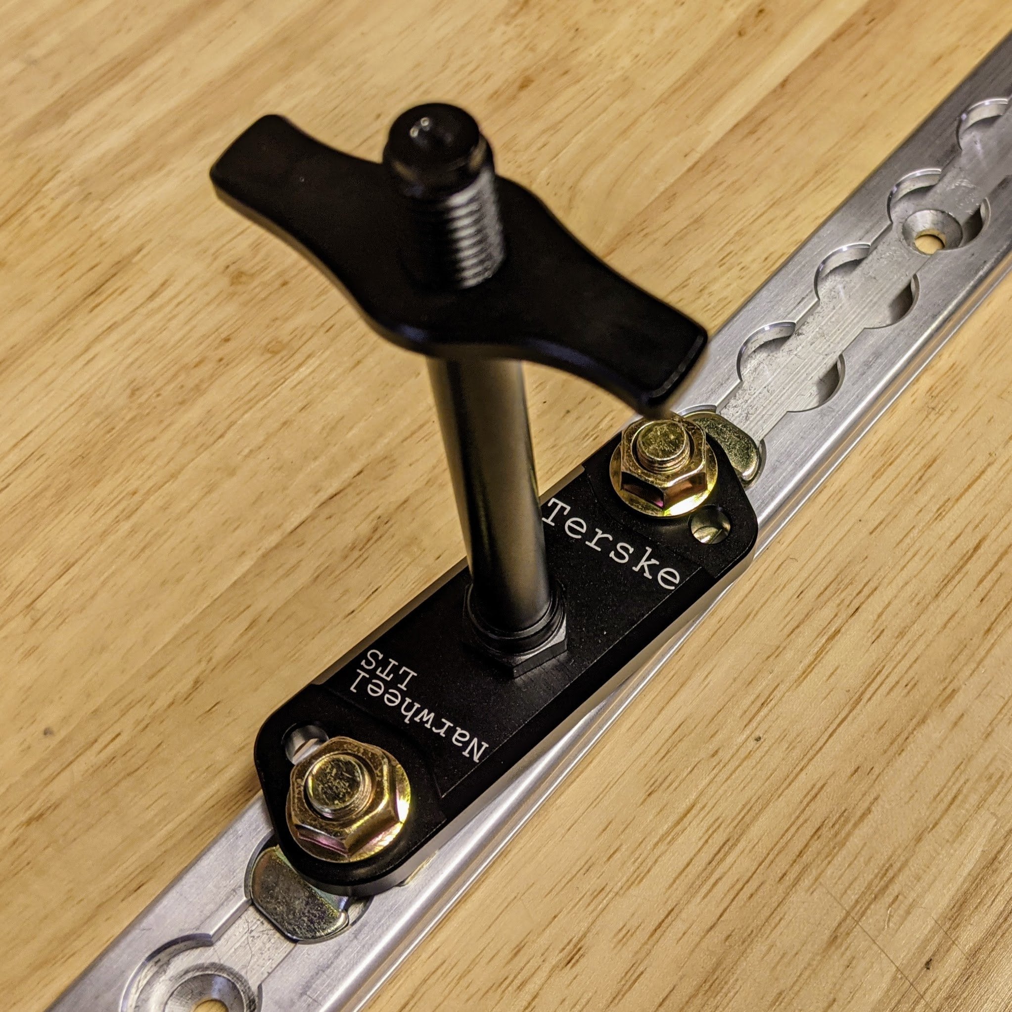 Narwheel LTS Thru Axle Wheel Holder