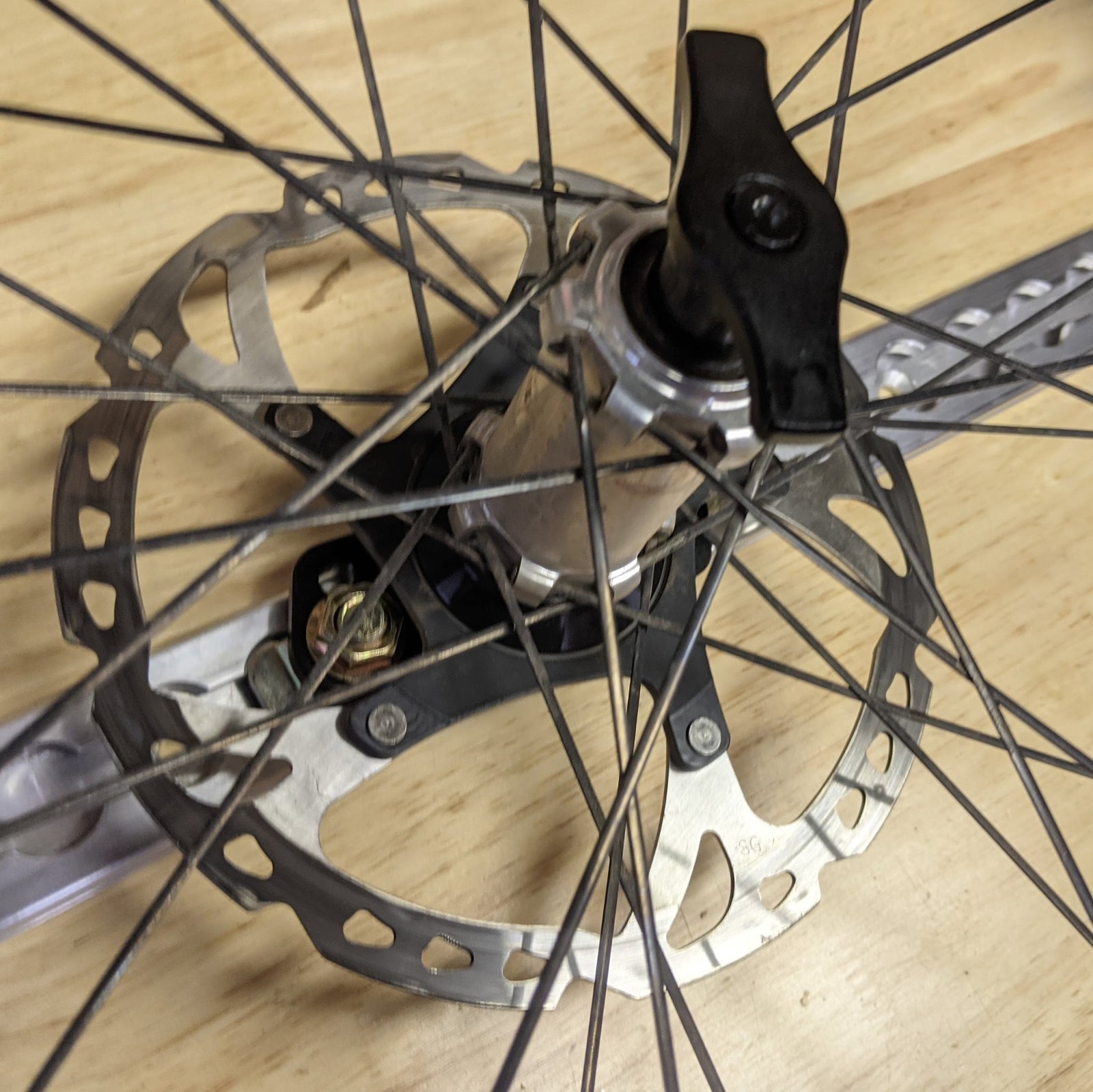 Narwheel LTS Thru Axle Wheel Holder